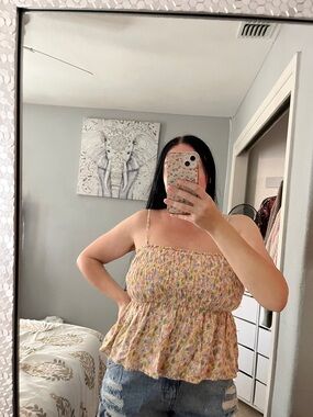 American Eagle Outfitters Pink Pastel Floral Smocked Camisole Tank Top M Medium